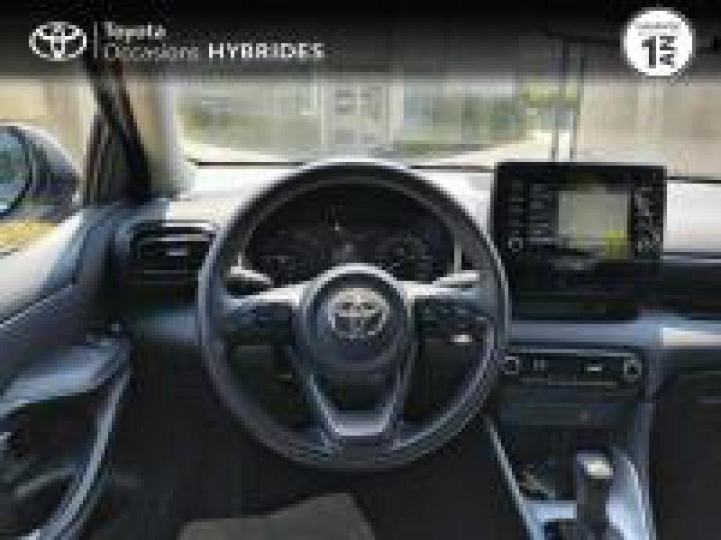 Photo 13 de l’annonce de TOYOTA Yaris d’occasion à vendre à LATTES