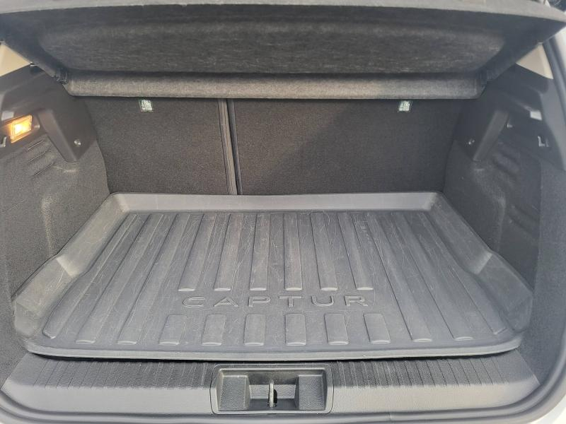 Photo 7 de l’annonce de RENAULT Captur d’occasion à vendre à ANNECY