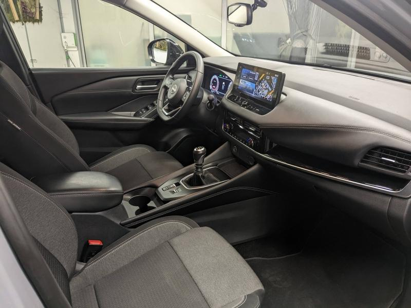 Photo 7 de l’annonce de NISSAN Qashqai d’occasion à vendre à ARLES