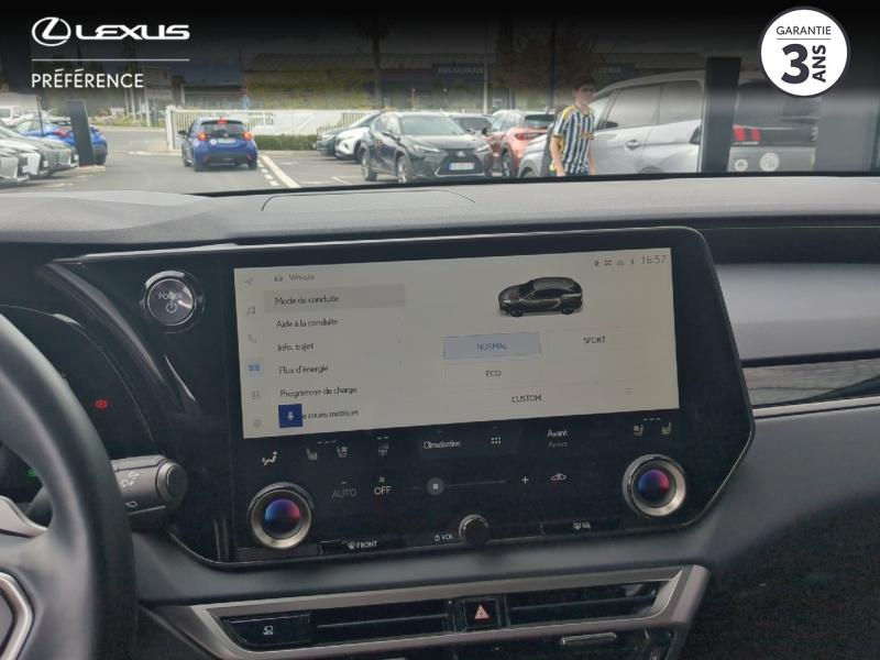 Photo 15 de l’annonce de LEXUS RX d’occasion à vendre à LATTES