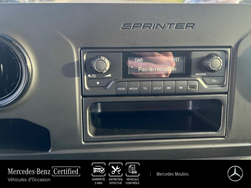 Photo 13 de l’annonce de MERCEDES-BENZ Sprinter Fg VUL d’occasion à vendre à SÈTE