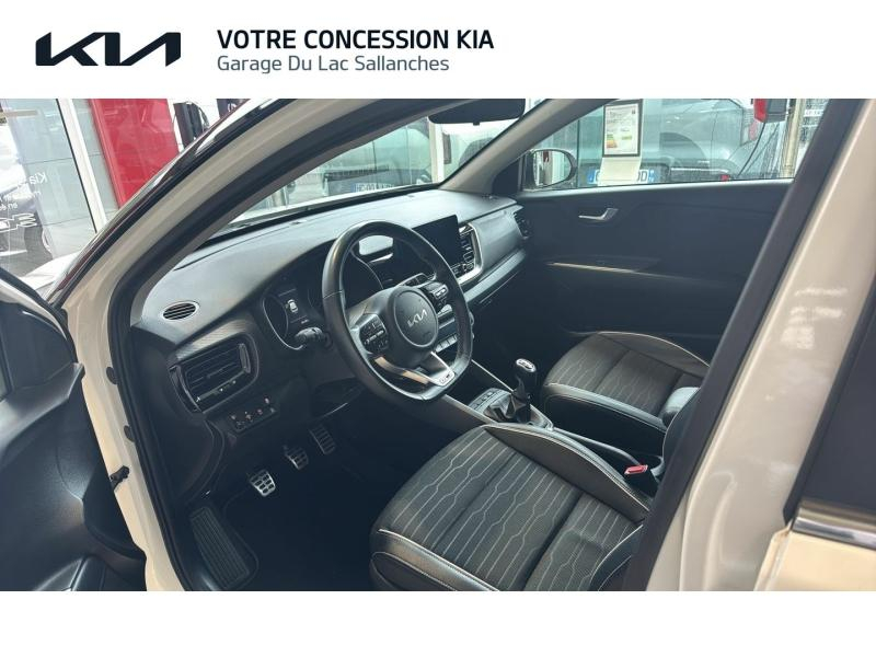 Photo 5 de l’annonce de KIA Stonic d’occasion à vendre à SALLANCHES