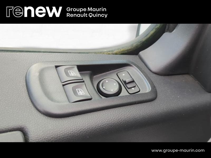 Photo 3 de l’annonce de RENAULT Master PlanCb VUL d’occasion à vendre à QUINCY-SOUS-SÉNART