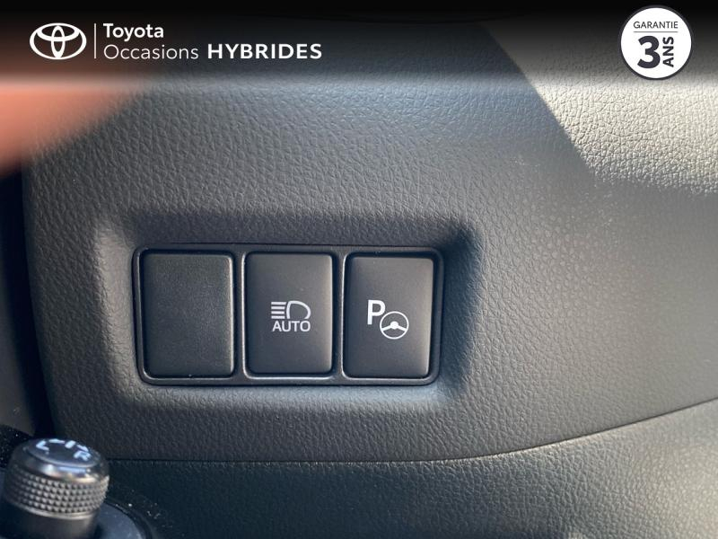 Photo 19 de l’annonce de TOYOTA C-HR d’occasion à vendre à AUBIÈRE
