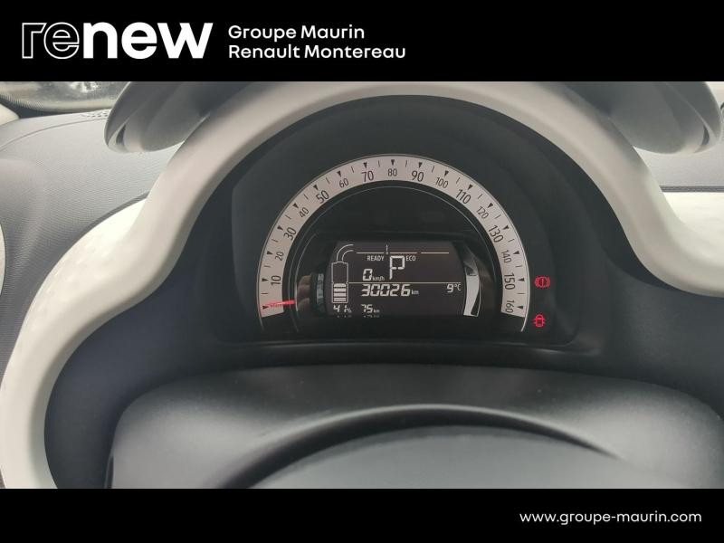 Photo 9 de l’annonce de RENAULT Twingo d’occasion à vendre à VARENNES SUR SEINE