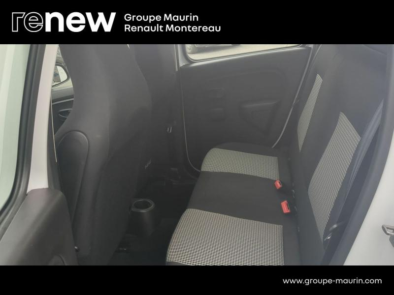 Photo 11 de l’annonce de RENAULT Twingo d’occasion à vendre à VARENNES SUR SEINE