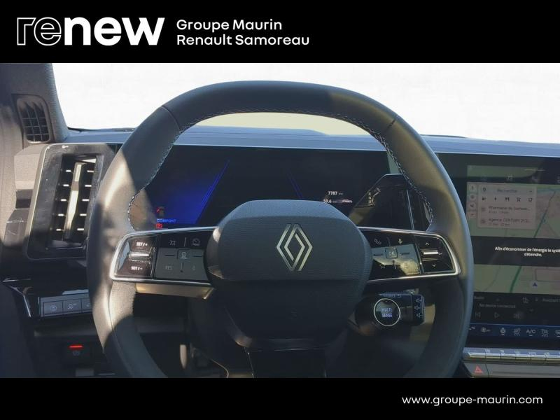 Photo 18 de l’annonce de RENAULT  d’occasion à vendre à SAMOREAU