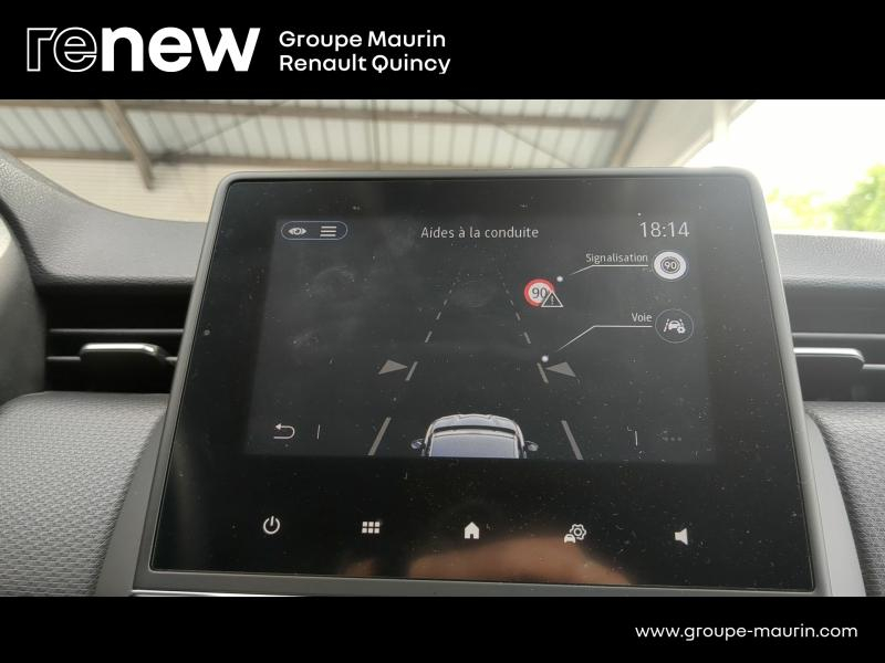 Photo 15 de l’annonce de RENAULT Clio d’occasion à vendre à QUINCY-SOUS-SÉNART