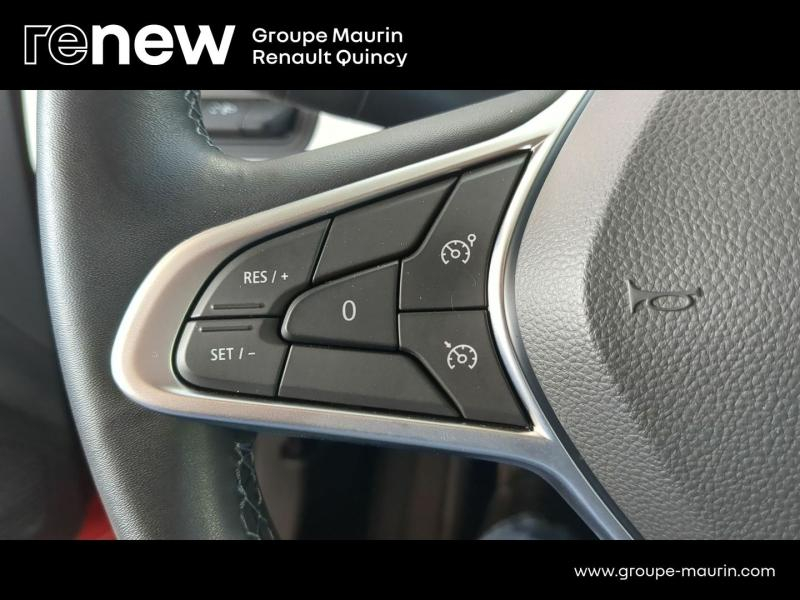 Photo 8 de l’annonce de RENAULT Clio d’occasion à vendre à QUINCY-SOUS-SÉNART