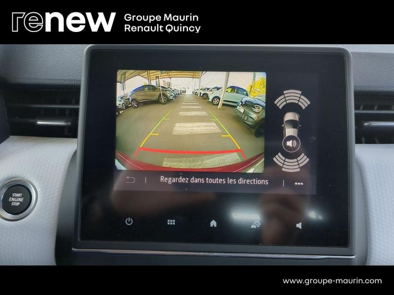 Photo 14 de l’annonce de RENAULT Clio d’occasion à vendre à QUINCY-SOUS-SÉNART