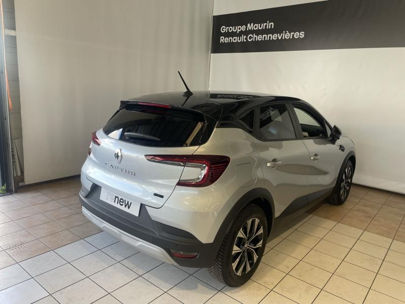 Photo 5 de l’annonce de RENAULT Captur d’occasion à vendre à CHENNEVIÈRES-SUR-MARNE