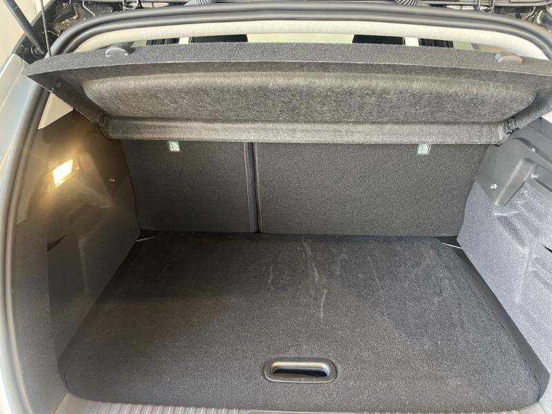 Photo 10 de l’annonce de RENAULT Captur d’occasion à vendre à CHENNEVIÈRES-SUR-MARNE