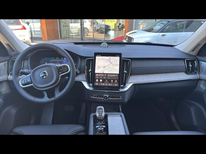 Photo 4 de l’annonce de VOLVO XC90 d’occasion à vendre à AIX-EN-PROVENCE