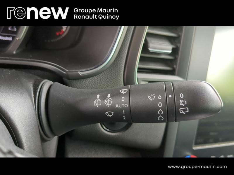 Photo 16 de l’annonce de RENAULT Megane d’occasion à vendre à QUINCY-SOUS-SÉNART