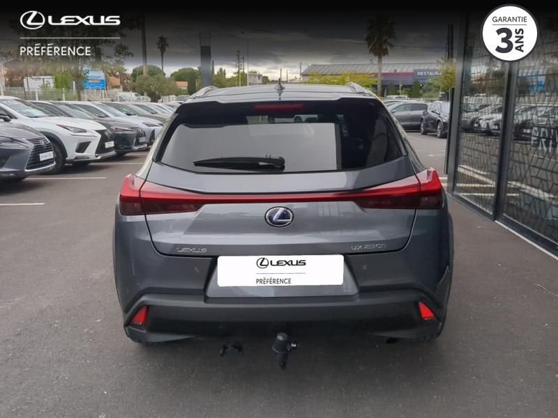 Photo 4 de l’annonce de LEXUS UX d’occasion à vendre à LATTES