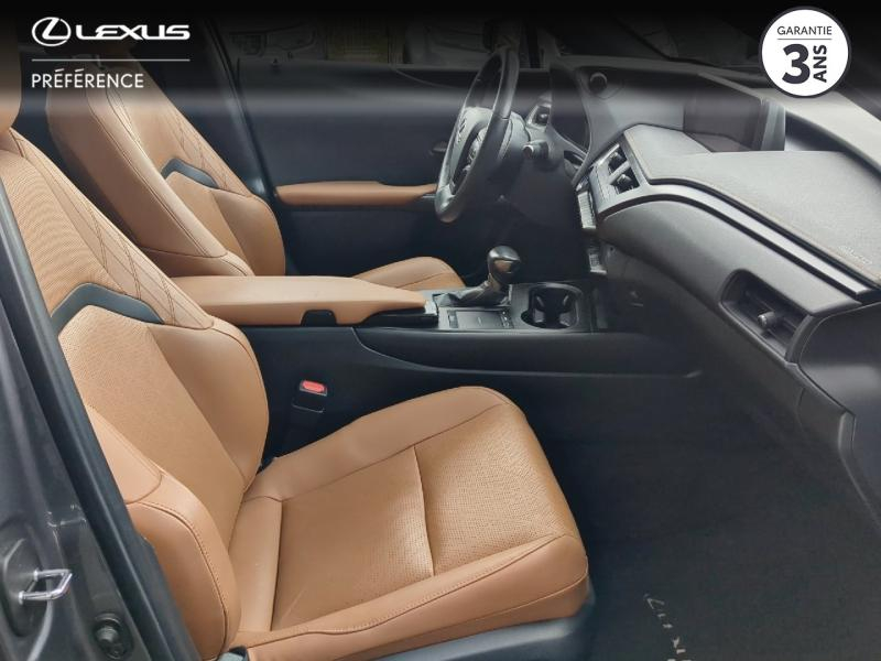 Photo 6 de l’annonce de LEXUS UX d’occasion à vendre à LATTES