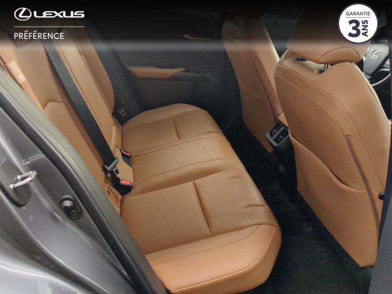 Photo 7 de l’annonce de LEXUS UX d’occasion à vendre à LATTES
