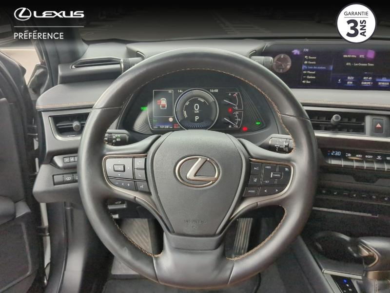 Photo 9 de l’annonce de LEXUS UX d’occasion à vendre à LATTES