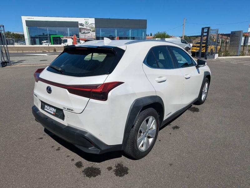 Photo 7 de l’annonce de LEXUS UX d’occasion à vendre à FRÉJUS