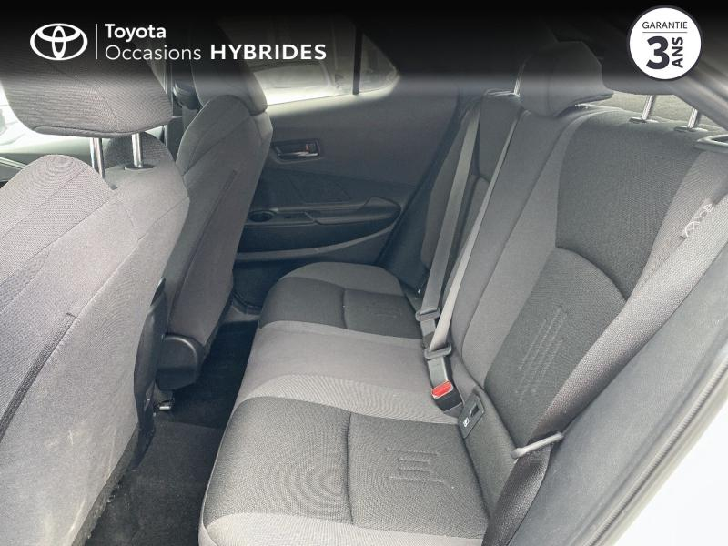 Photo 12 de l’annonce de TOYOTA C-HR d’occasion à vendre à AUBIÈRE