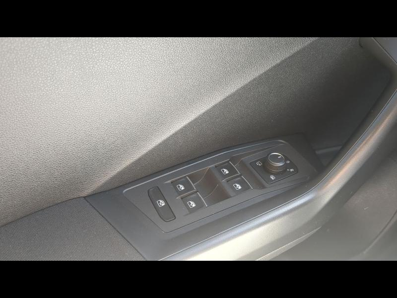Photo 7 de l’annonce de VOLKSWAGEN T-Roc d’occasion à vendre à GAP