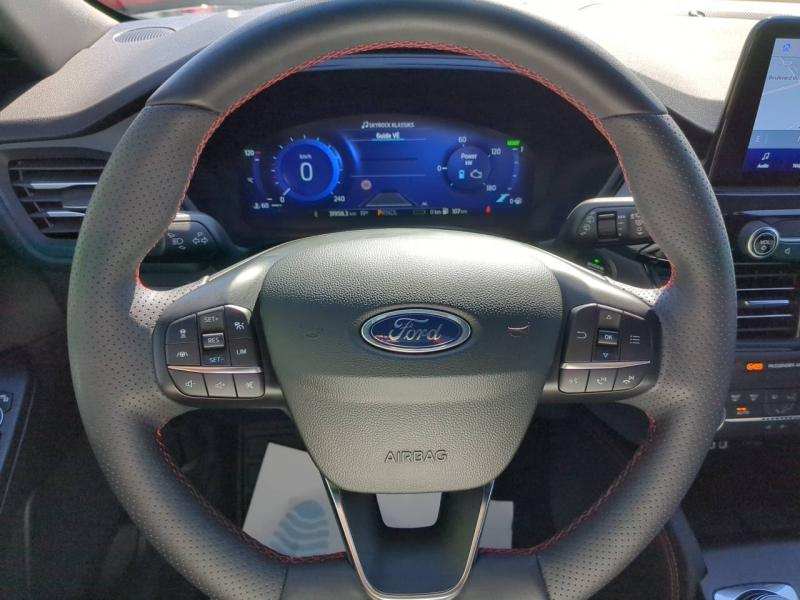 Photo 12 de l’annonce de FORD Kuga d’occasion à vendre à NÎMES