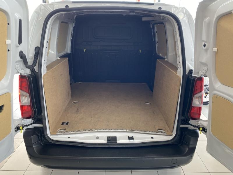 Photo 11 de l’annonce de OPEL Combo Cargo VUL d’occasion à vendre à PAYS DE GEX