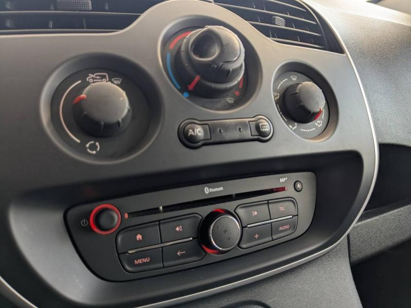 Photo 14 de l’annonce de RENAULT Kangoo Express VUL d’occasion à vendre à PAYS DE GEX