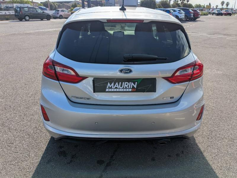 Photo 4 de l’annonce de FORD Fiesta d’occasion à vendre à FRÉJUS