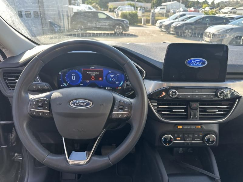 Photo 8 de l’annonce de FORD Kuga d’occasion à vendre à NARBONNE