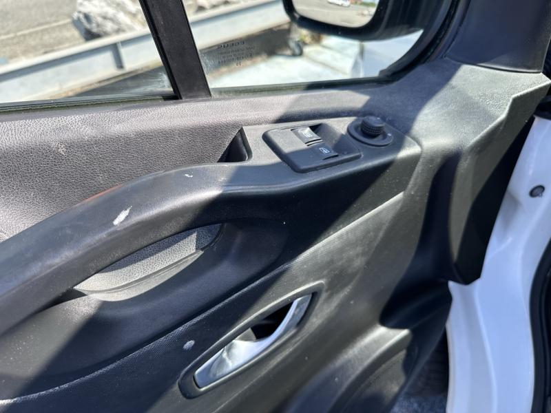 Photo 10 de l’annonce de RENAULT Trafic Fg VUL d’occasion à vendre à ORANGE