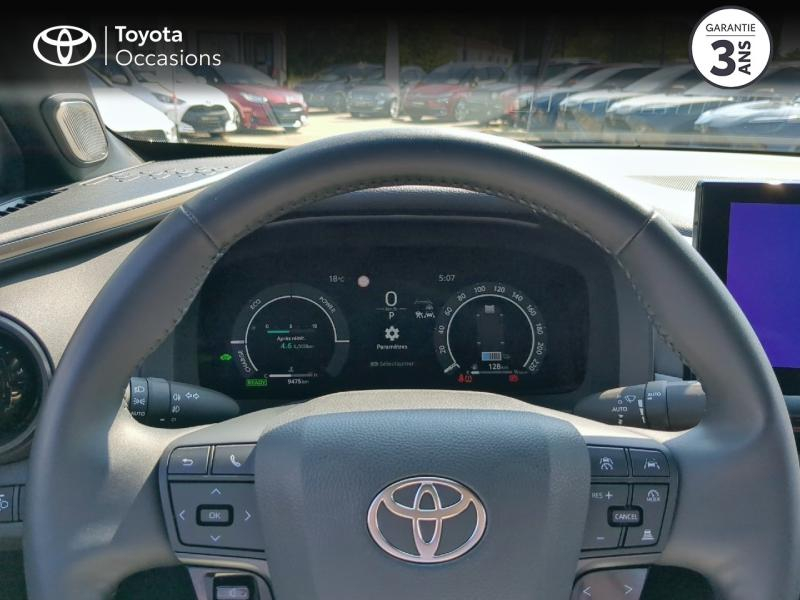 Photo 13 de l’annonce de TOYOTA C-HR d’occasion à vendre à MONTFAVET