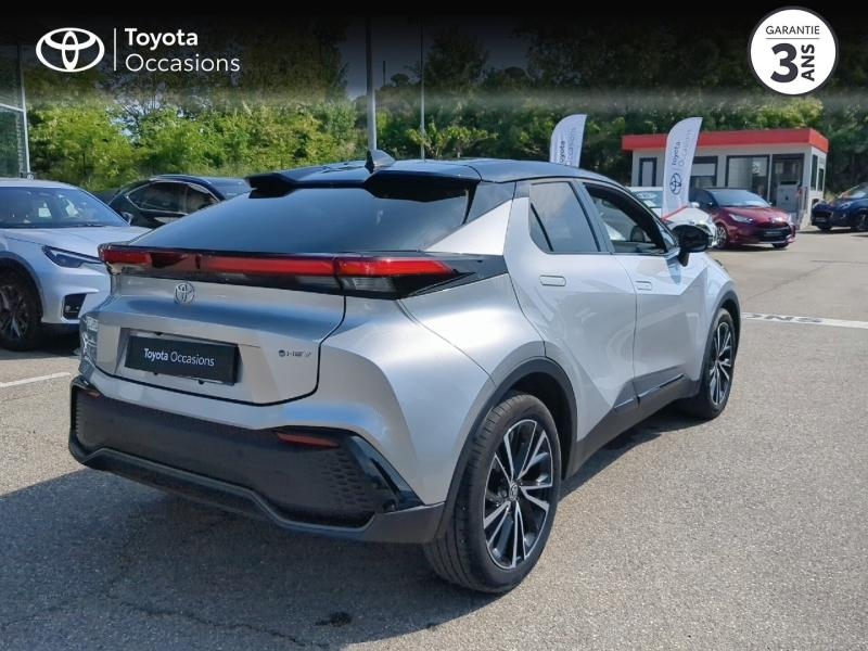 Photo 18 de l’annonce de TOYOTA C-HR d’occasion à vendre à MONTFAVET