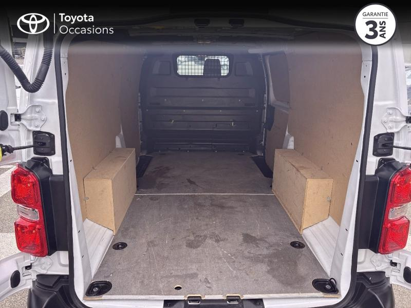 Photo 10 de l’annonce de TOYOTA ProAce VUL d’occasion à vendre à MONTFAVET