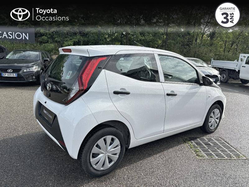 Photo 18 de l’annonce de TOYOTA Aygo d’occasion à vendre à MONTFAVET