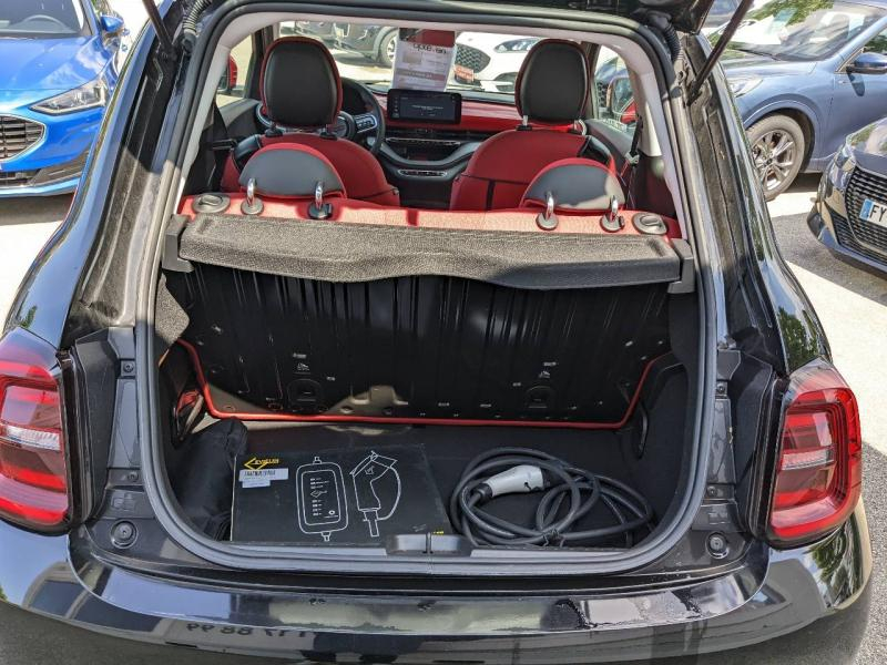 Photo 5 de l’annonce de FIAT 500 d’occasion à vendre à MARSEILLE