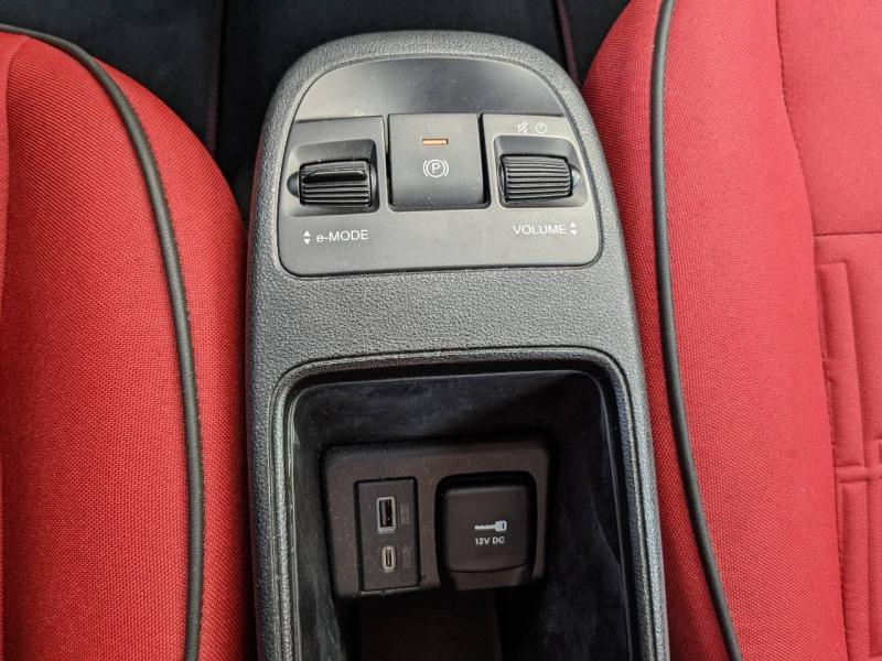 Photo 8 de l’annonce de FIAT 500 d’occasion à vendre à MARSEILLE