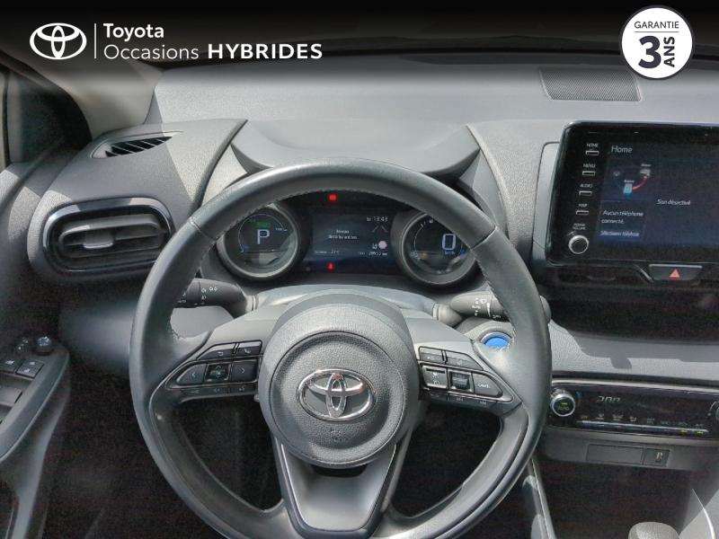 Photo 13 de l’annonce de TOYOTA Yaris d’occasion à vendre à ARLES