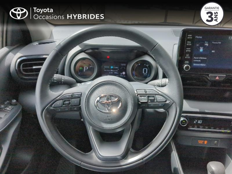 Photo 9 de l’annonce de TOYOTA Yaris d’occasion à vendre à ARLES