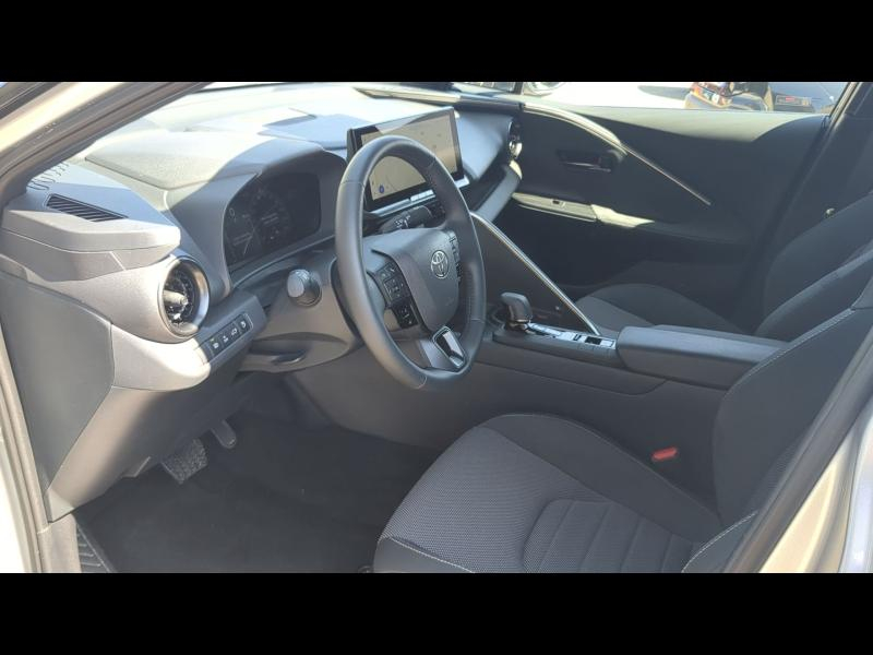 Photo 9 de l’annonce de TOYOTA C-HR d’occasion à vendre à ARLES