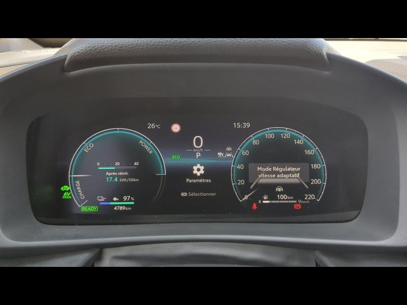 Photo 17 de l’annonce de TOYOTA C-HR d’occasion à vendre à ARLES