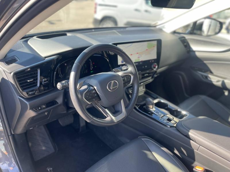 Photo 15 de l’annonce de LEXUS NX d’occasion à vendre à MONTFAVET