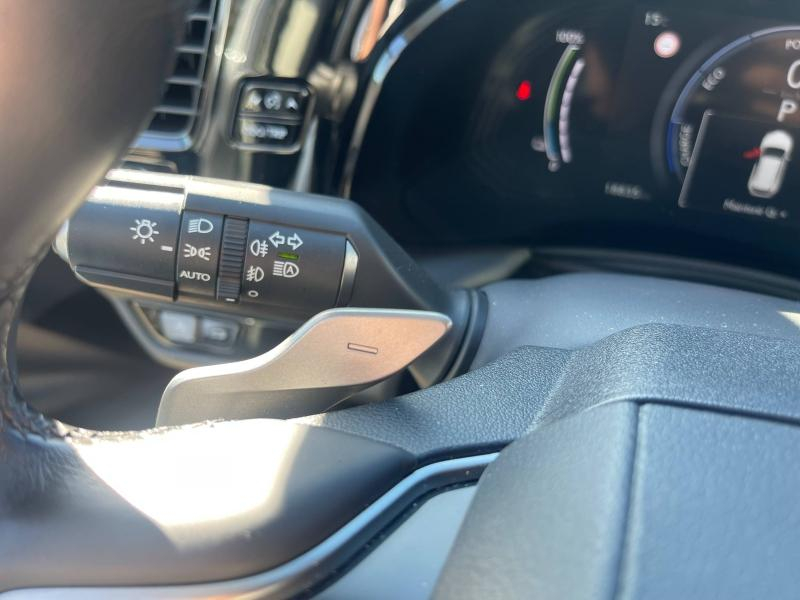 Photo 18 de l’annonce de LEXUS NX d’occasion à vendre à MONTFAVET