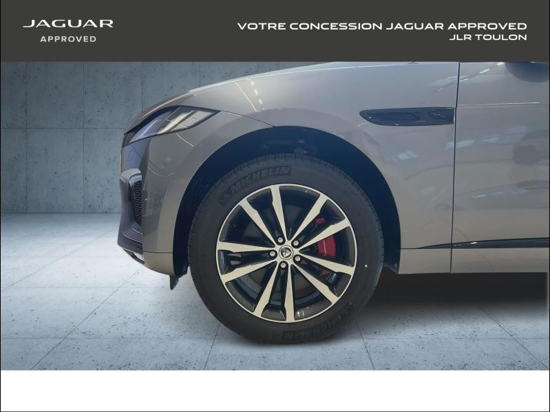 Photo 9 de l’annonce de JAGUAR F-Pace d’occasion à vendre à LA GARDE