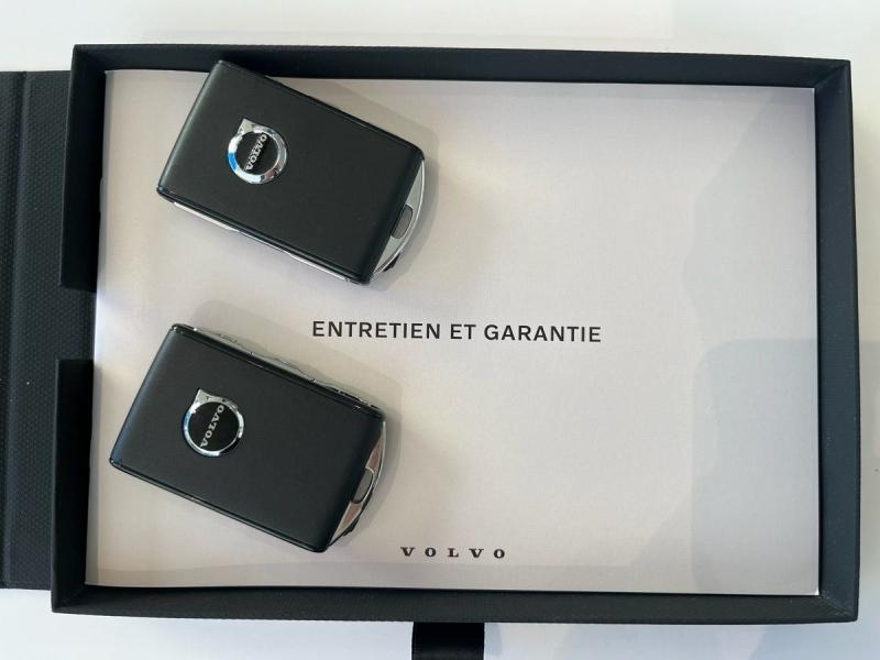 Photo 8 de l’annonce de VOLVO XC60 d’occasion à vendre à TOULON