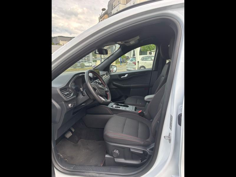 Photo 8 de l’annonce de FORD Kuga d’occasion à vendre à ANNECY