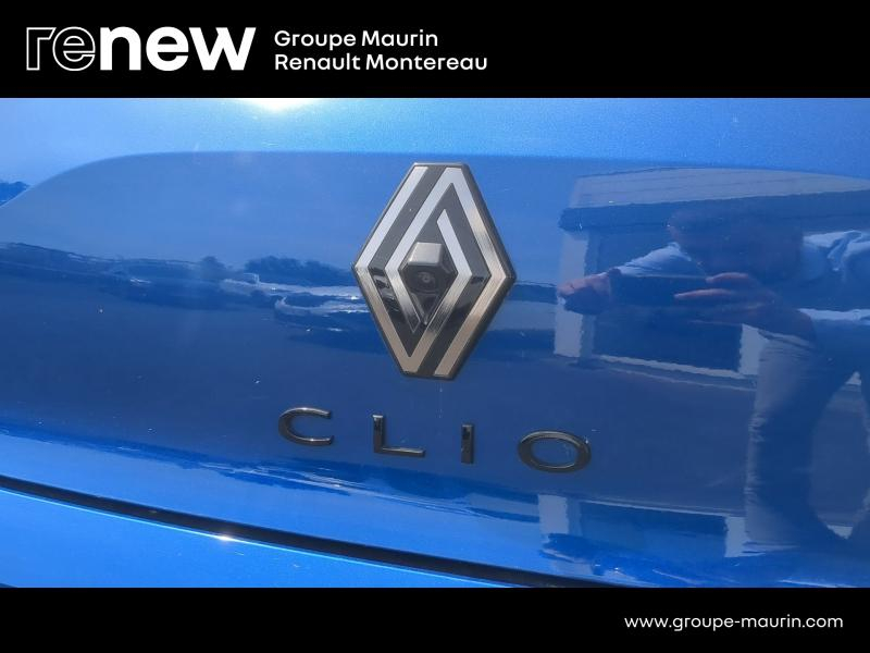 Photo 15 de l’annonce de RENAULT Clio d’occasion à vendre à VARENNES SUR SEINE