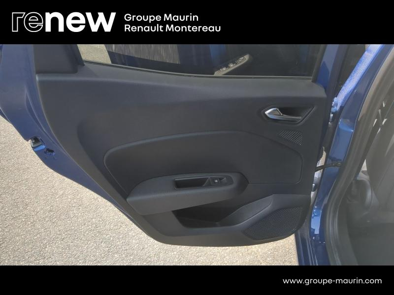 Photo 16 de l’annonce de RENAULT Clio d’occasion à vendre à VARENNES SUR SEINE