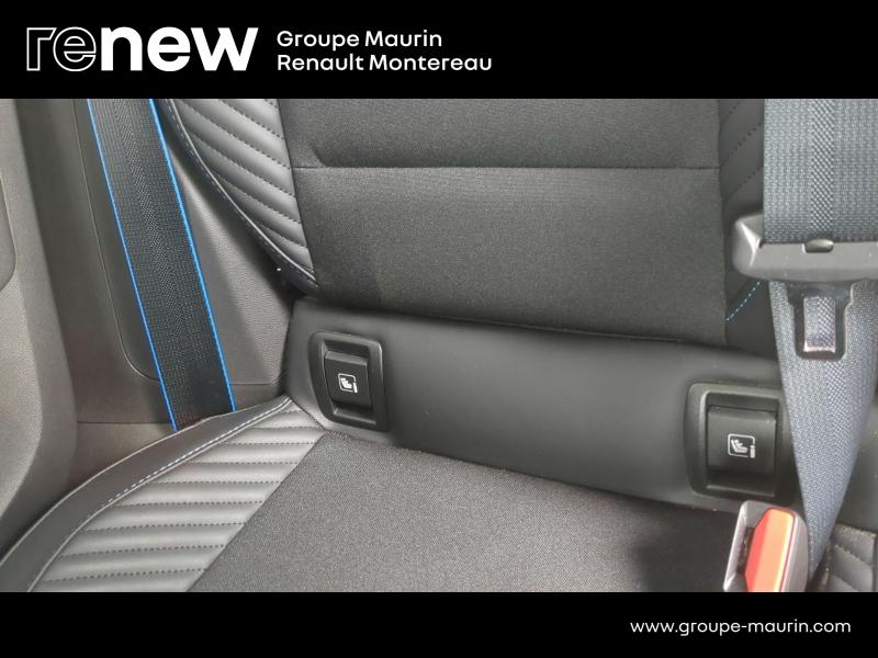 Photo 17 de l’annonce de RENAULT Clio d’occasion à vendre à VARENNES SUR SEINE