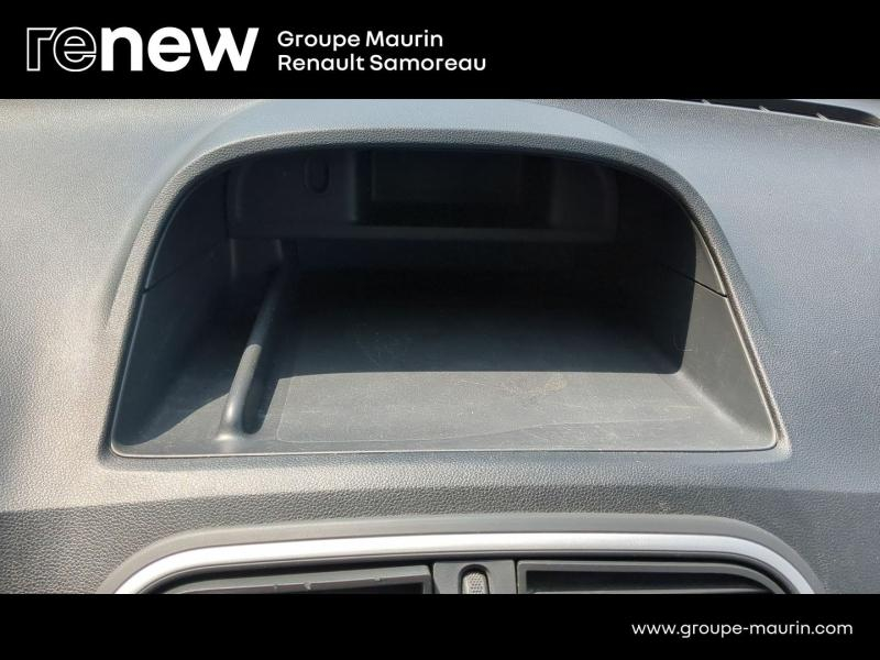 Photo 20 de l’annonce de RENAULT Kangoo Express VUL d’occasion à vendre à SAMOREAU